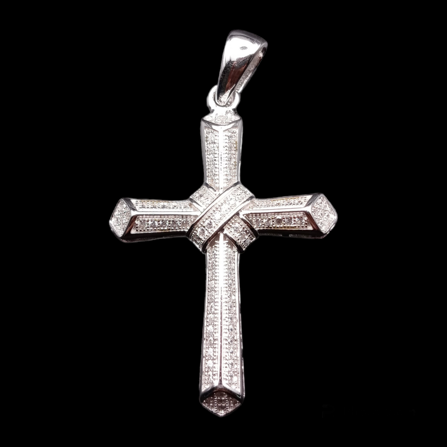 925 Sterling Silver CZ Cross Pendant