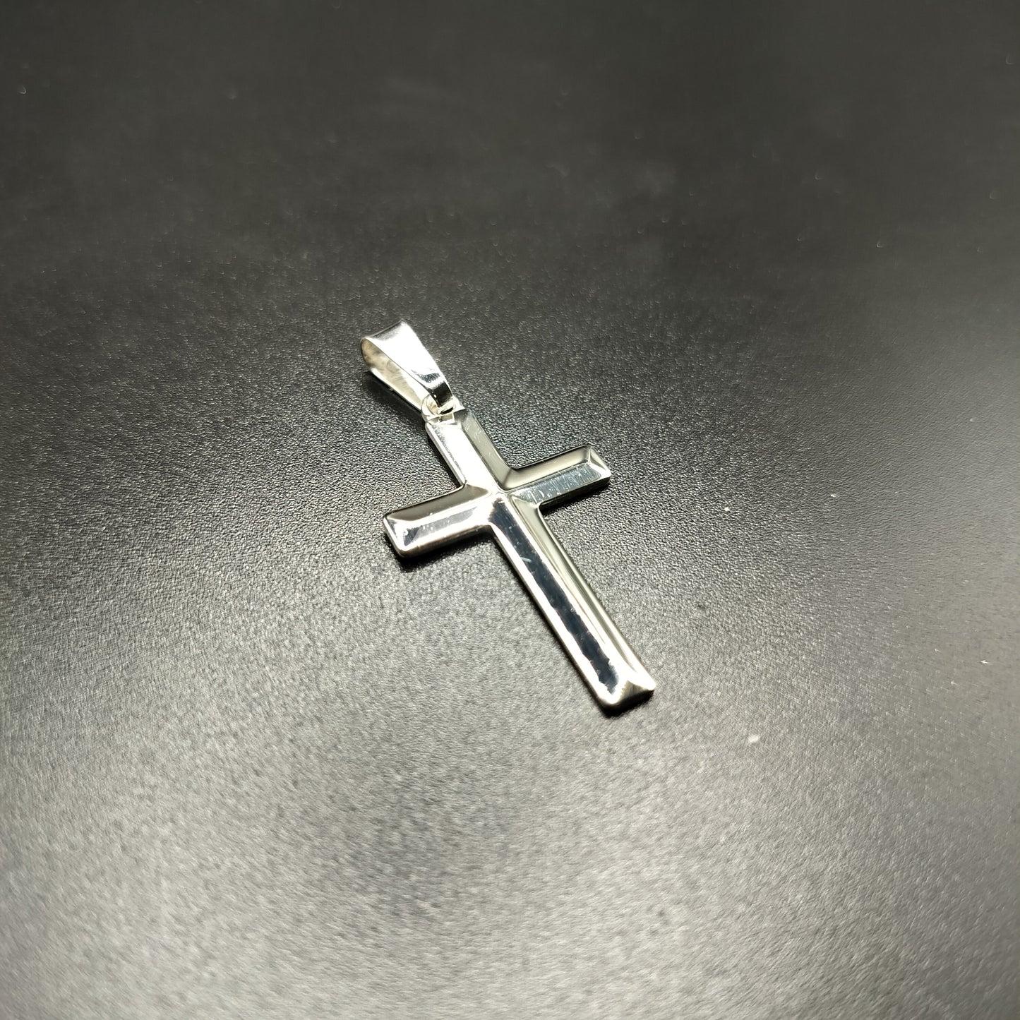 925 Sterling Silver Flat Cross Pendant - SOP00042