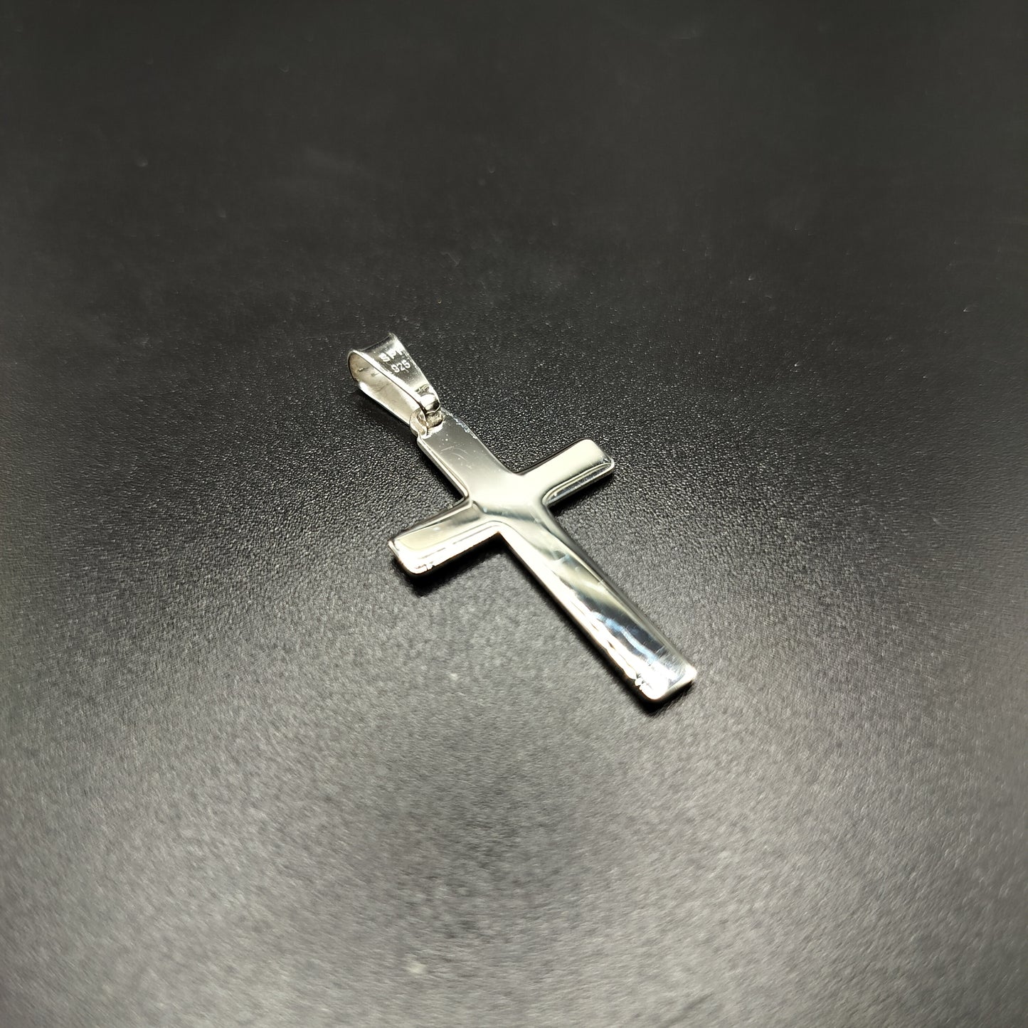 925 Sterling Silver Flat Cross Pendant - SOP00042