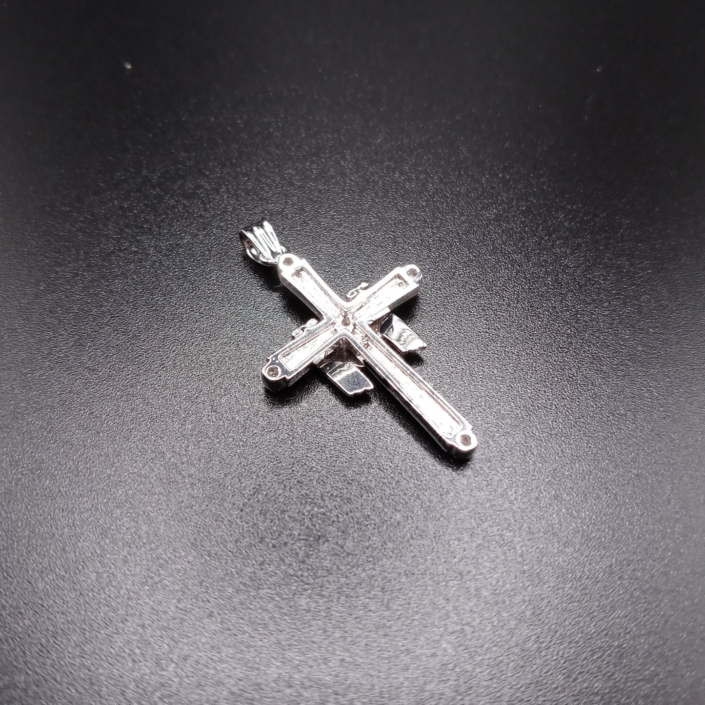 925 Sterling Silver Cloth Cross Pendant