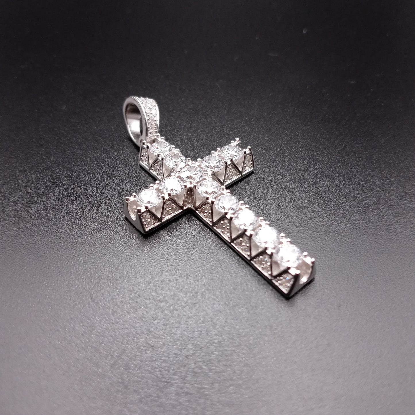 925 Sterling Silver CZ Crown Set Cross Pendant - SLP00101