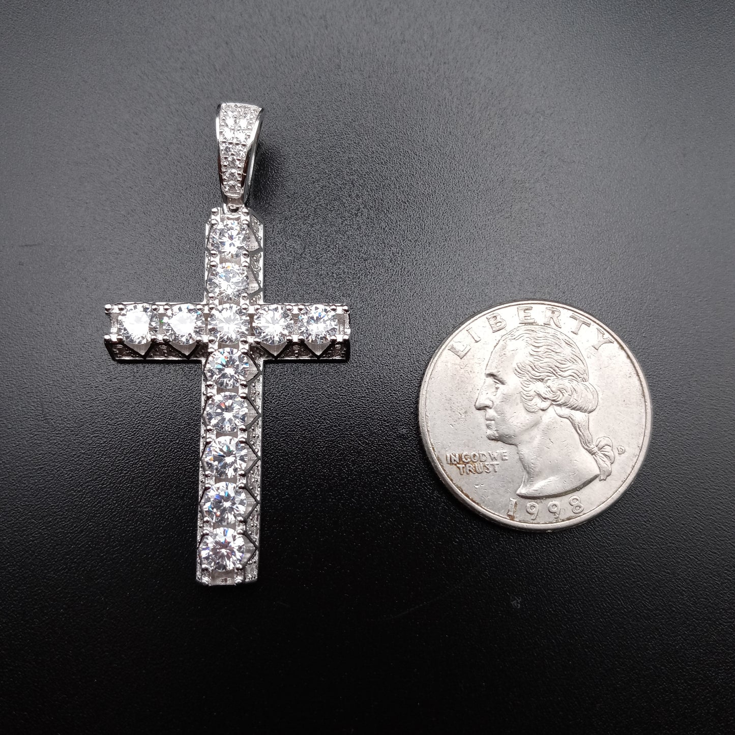 925 Sterling Silver CZ Crown Set Cross Pendant - SLP00101